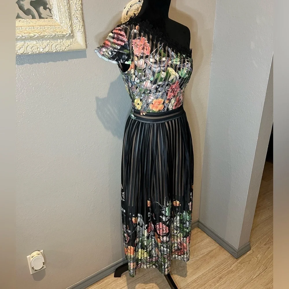 Foxiedox Peach Dress with Floral Accents - Picture 9 of 13